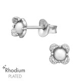 Flower - 925 Sterling Silver Pearl Stud Earrings SD47441