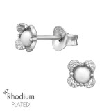 Flower - 925 Sterling Silver Pearl Stud Earrings SD47441