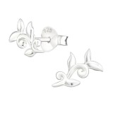 Leaf - 925 Sterling Silver Simple Stud Earrings SD20844