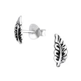 Leaf - 925 Sterling Silver Simple Stud Earrings SD29349