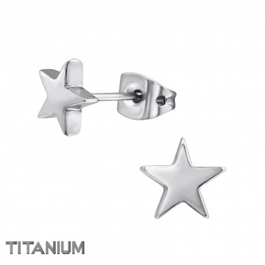 Star - Titanium Titanium Ear Studs SD31639