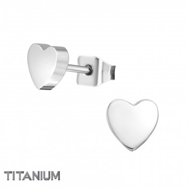 Heart - Titanium Titanium Ear Studs SD40287