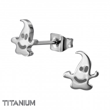 Ghost - Titanium Titanium Ear Studs SD50365
