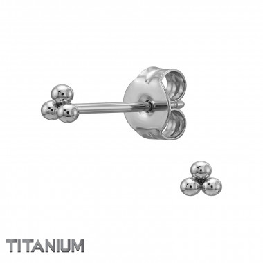 Ball Connected - Titanium Titanium Ear Studs SD50371