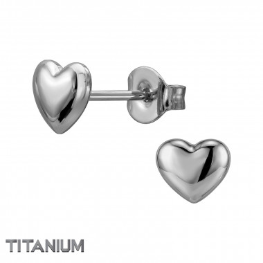 3D Heart - Titanium Titanium Ear Studs SD50372