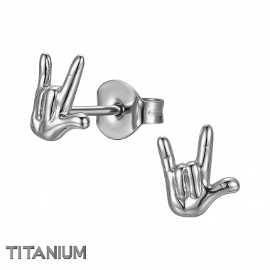 Hand - Titanium Titanium Ear Studs SD50375